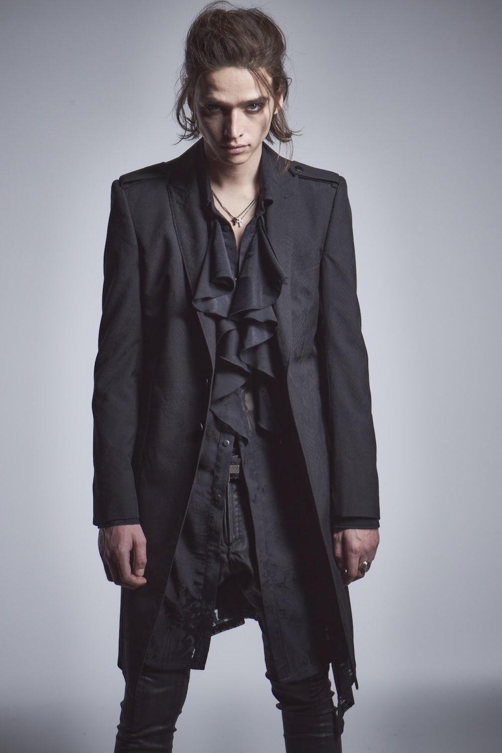 Epaulet Long Jacket Black × Black