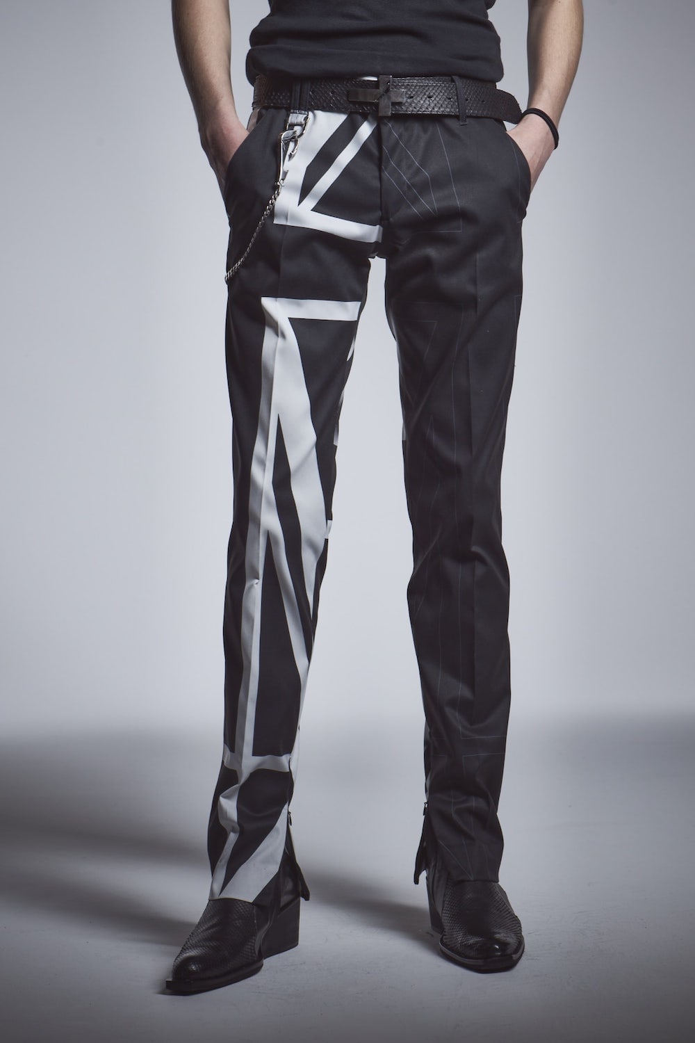 Zipp Slit Slacks