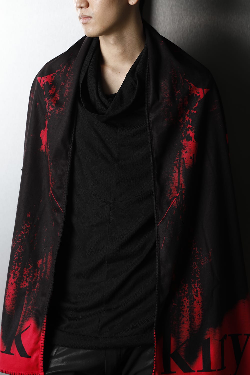 Blanket Black/Red