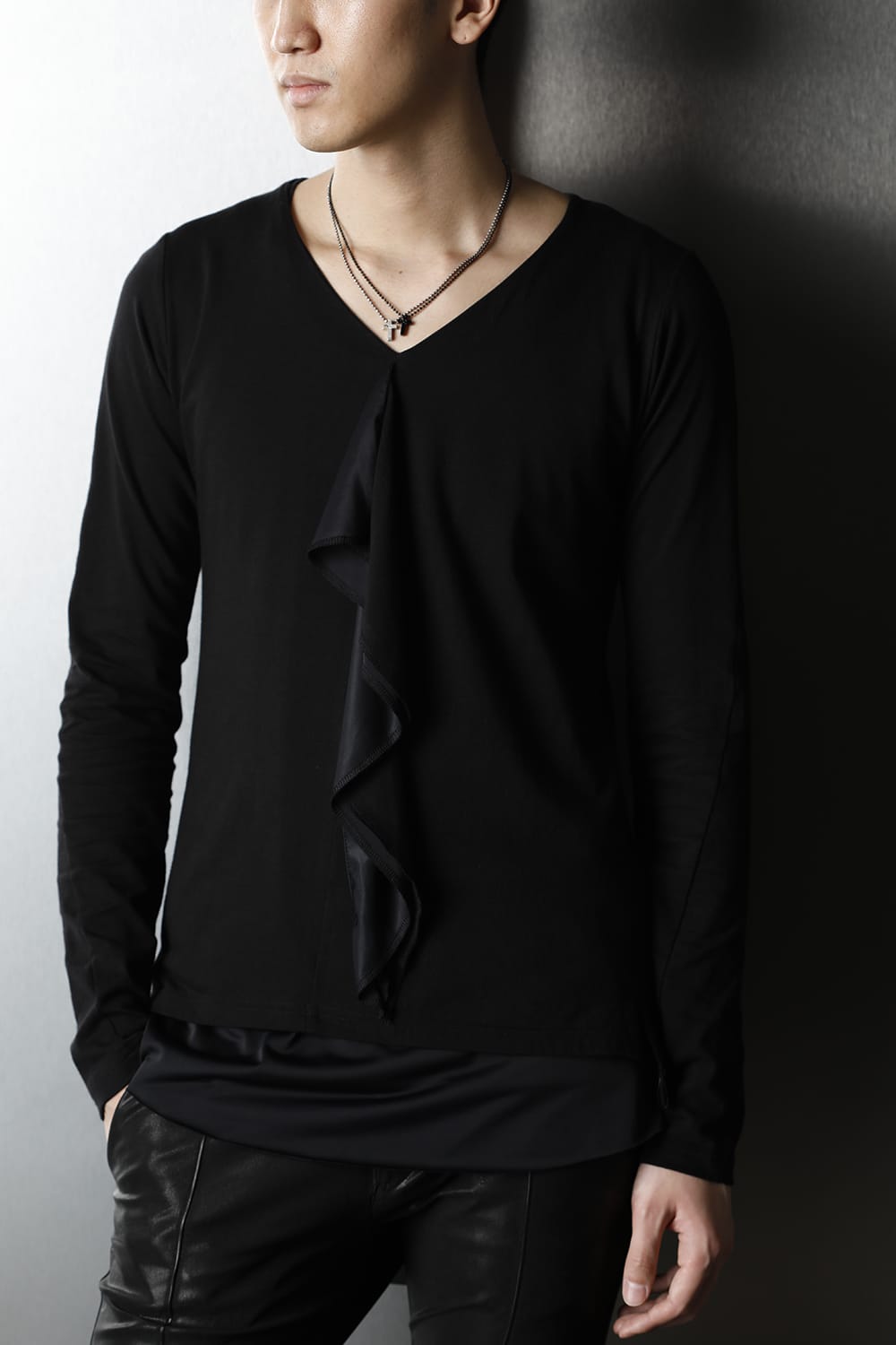 Layered Frill T-Shirts Black/Black