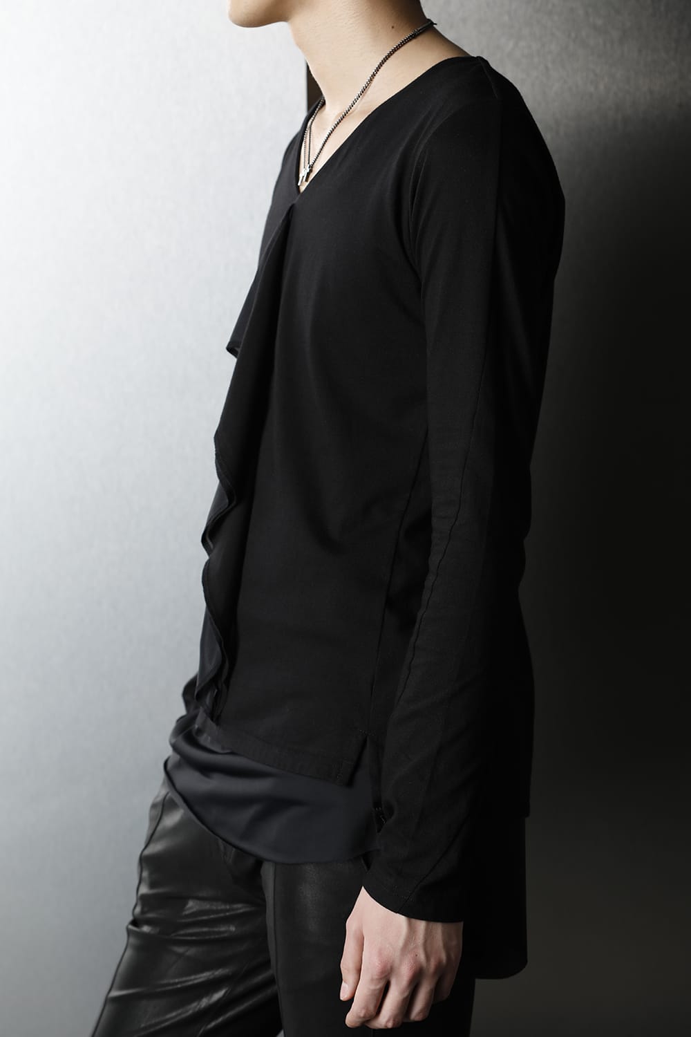 Layered Frill T-Shirts Black/Black