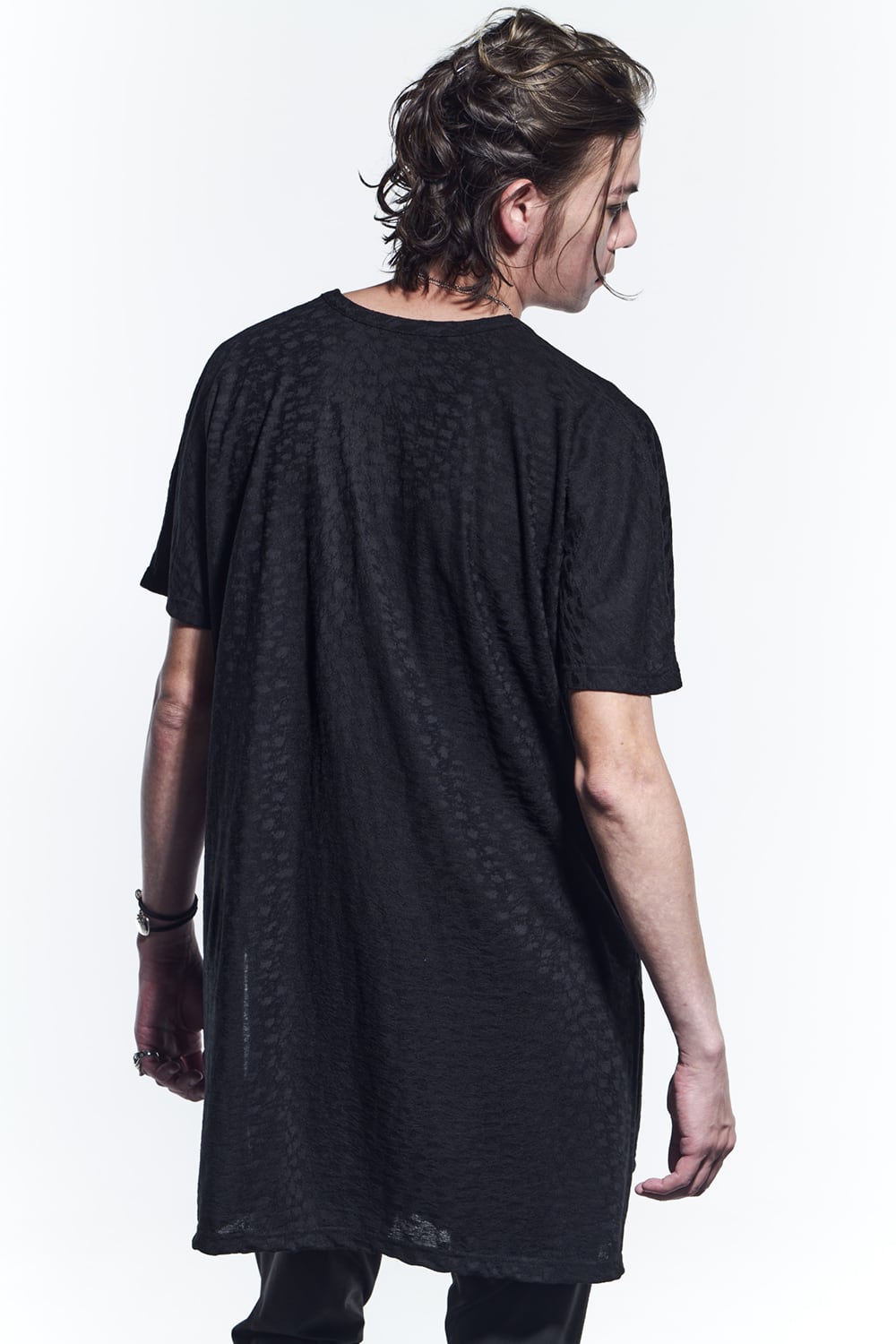 フリル VネックTシャツ