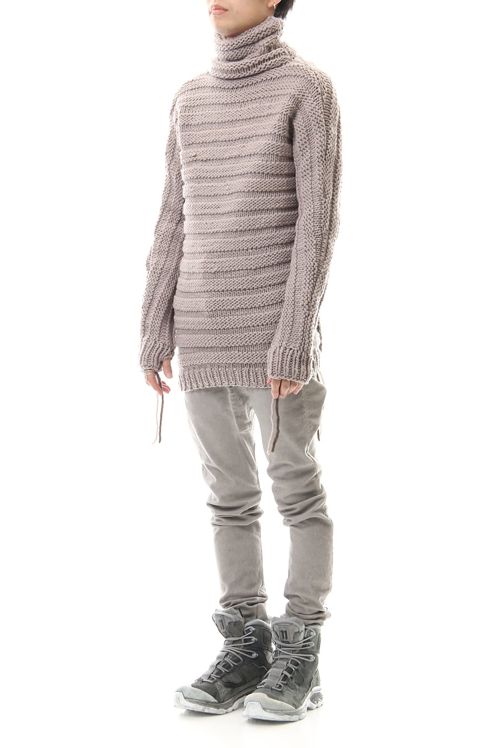 KN7 - Light Gray - VR2