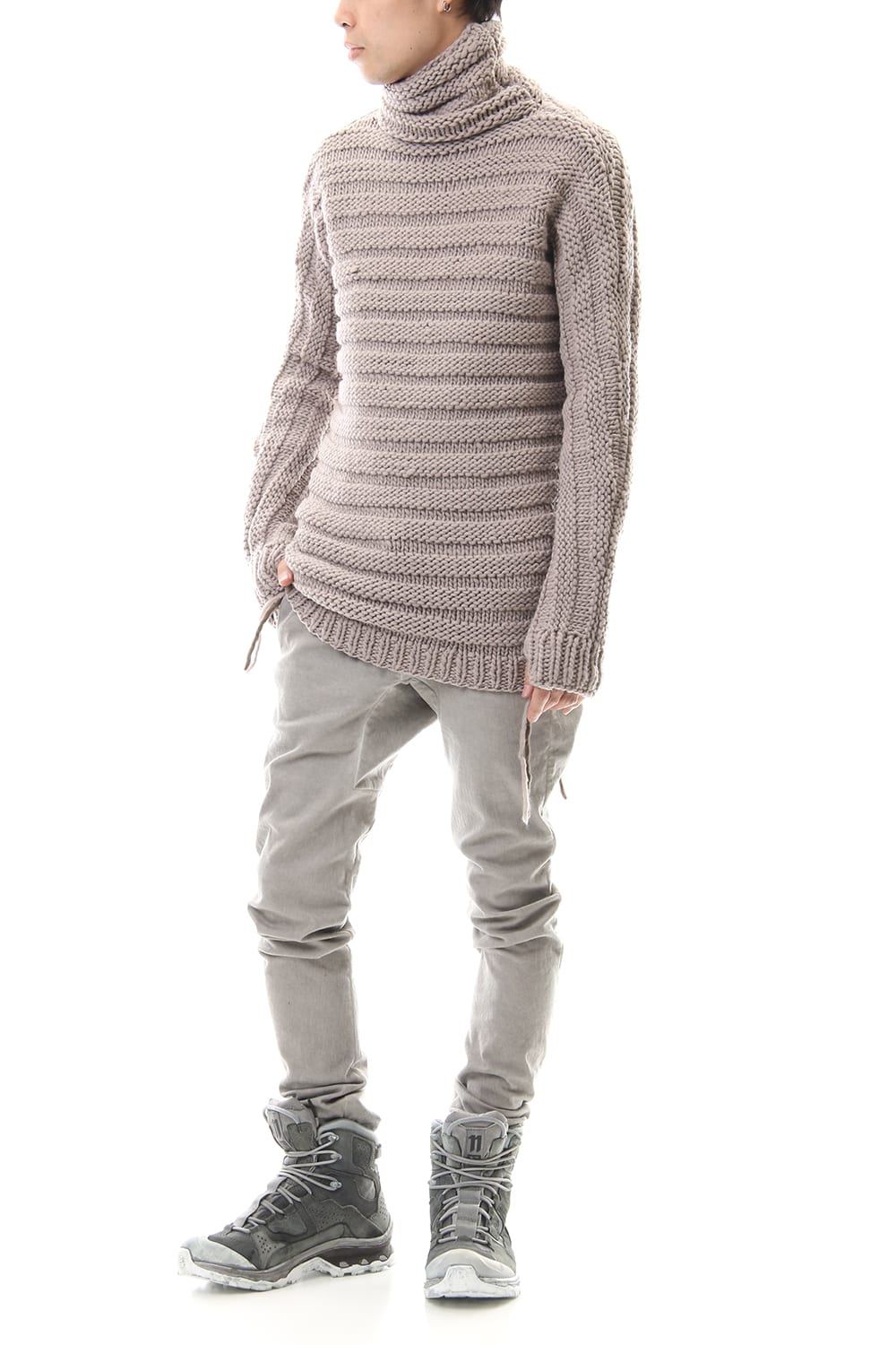 KN7 - Light Gray - VR2