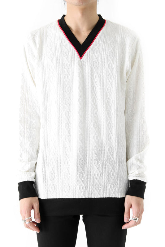 LIGHTケーブル V NECK KNIT