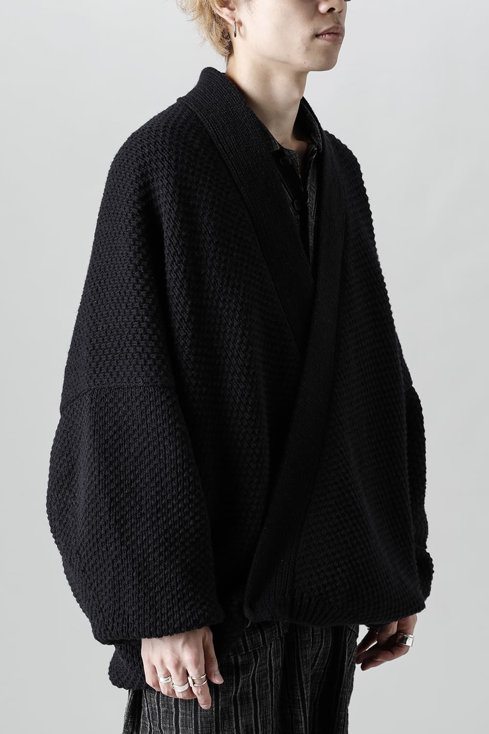 KNIT #53   PITCH BLACK MERICHAN