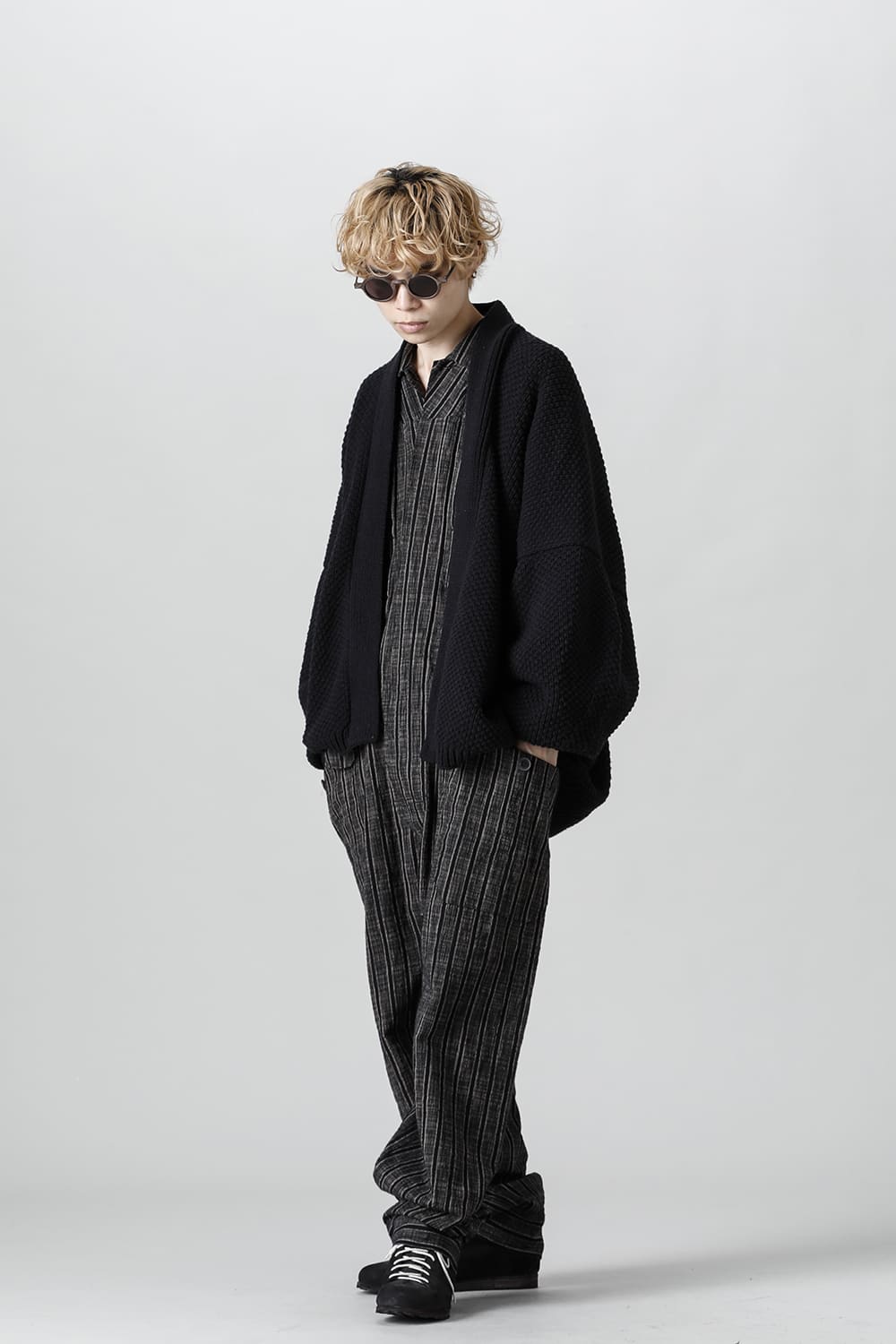 KNIT #53   PITCH BLACK MERICHAN