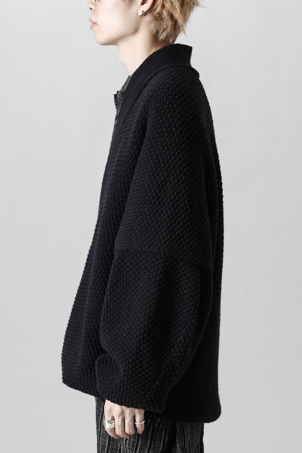 KNIT #53   PITCH BLACK MERICHAN