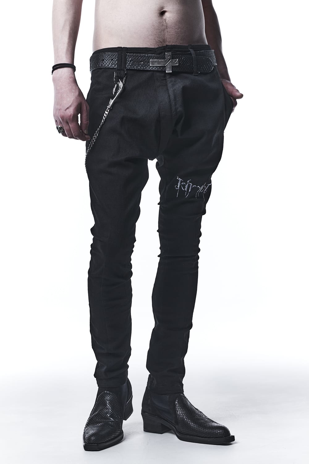 Curve Denim Pants With Embroidery