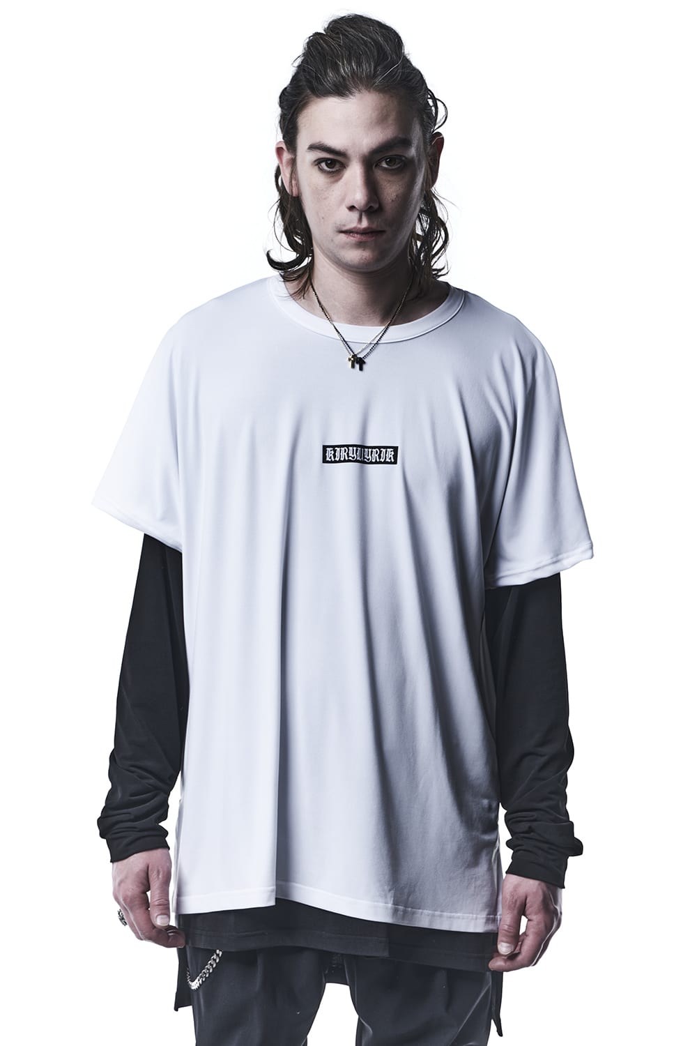 Layerd Long Sleeves T-Shirts White & Black