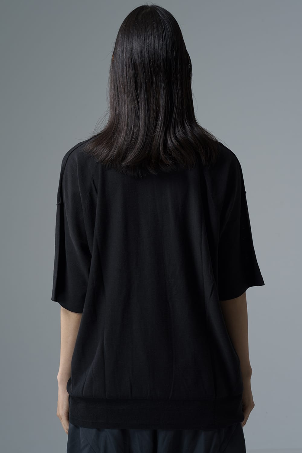 ルーズフィット ニットショートスリーブ シルク/コットン  ブラック