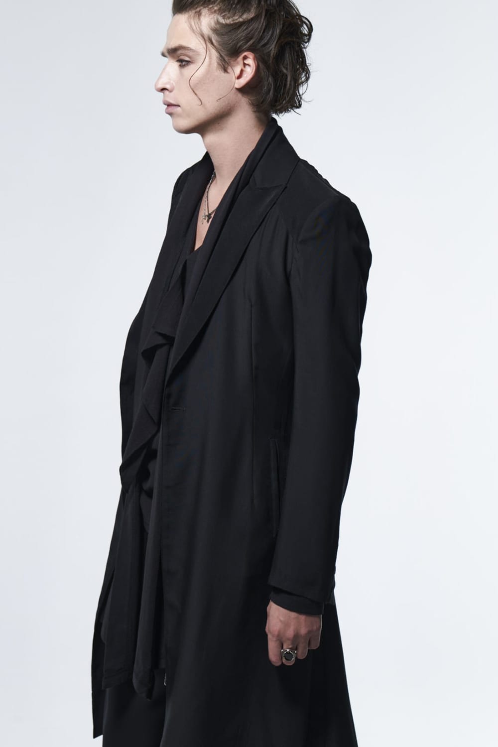 フレア ピークドジャケット