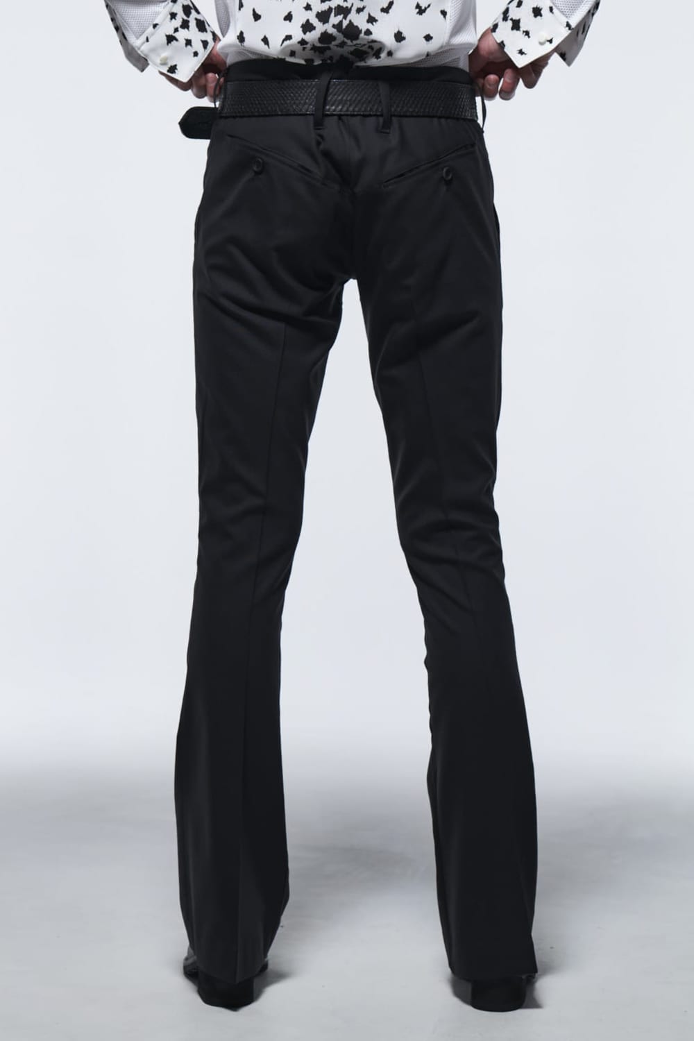 In Side TP Flare Slacks Black