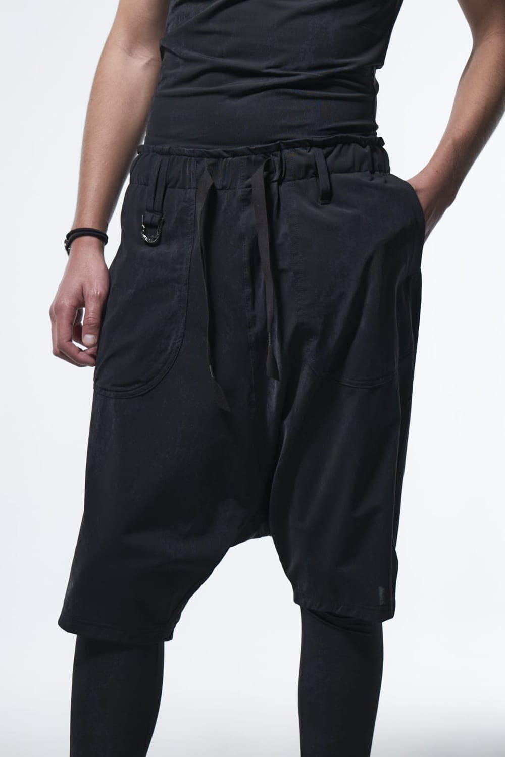 サルエルショートパンツ