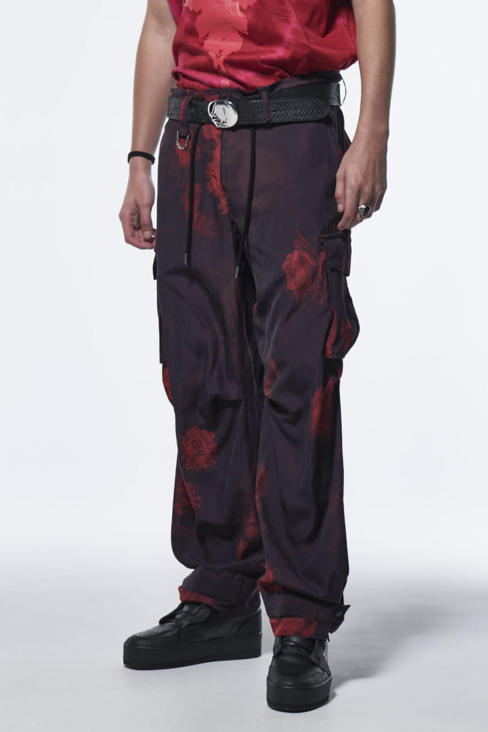 Wide Cargo Pants Black & Red