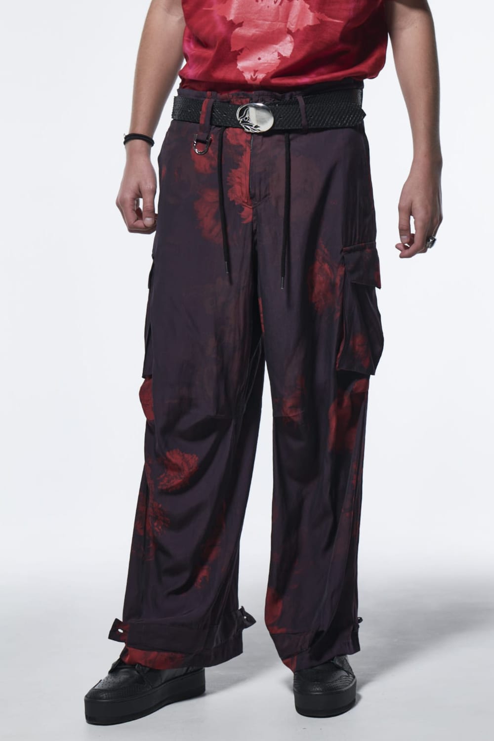 Wide Cargo Pants Black & Red