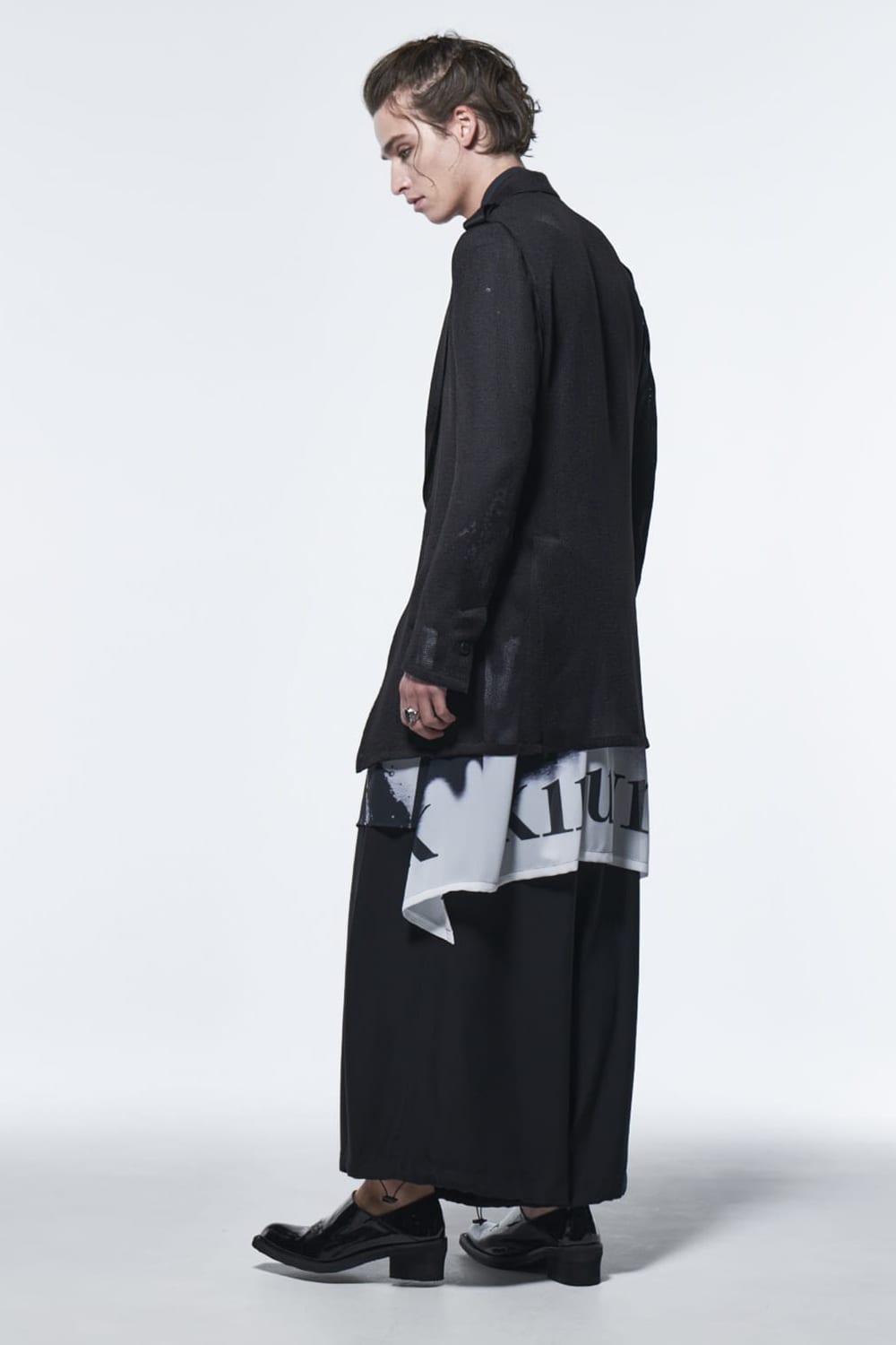 Enamel Embroidery Mules