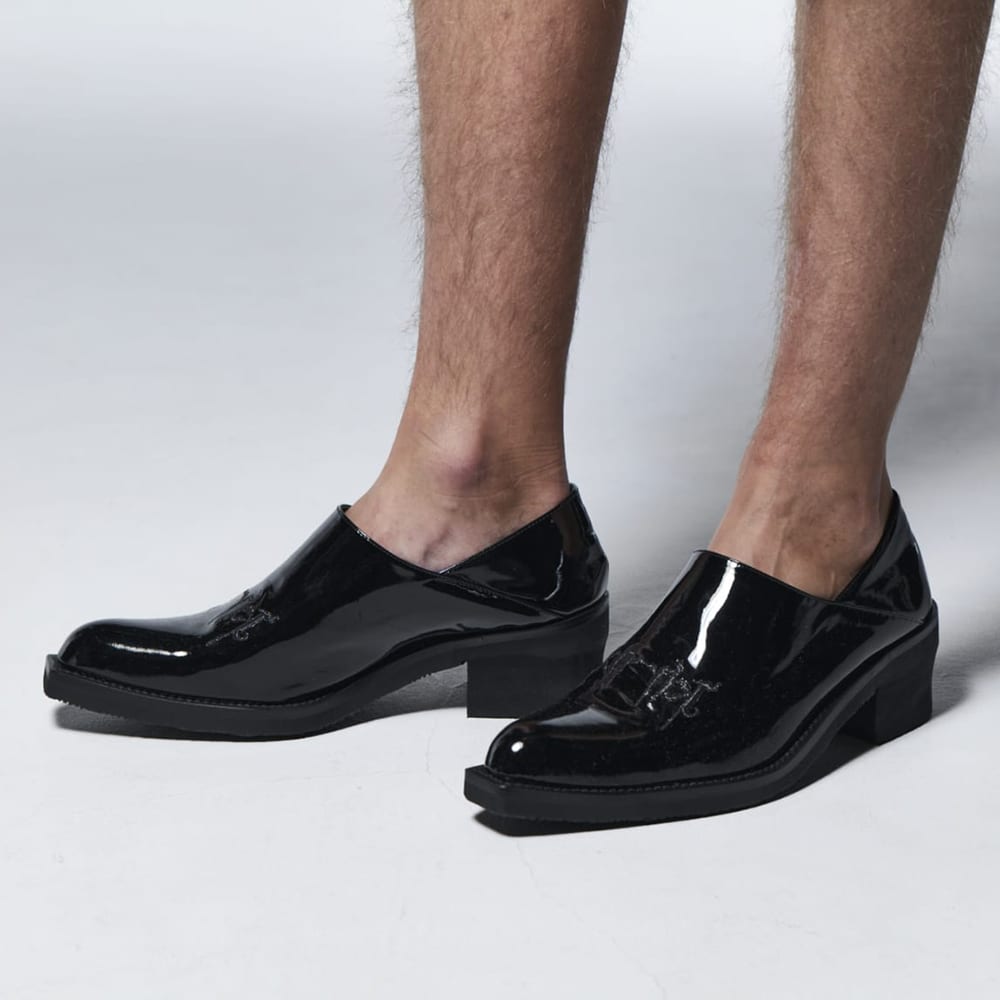 Enamel Embroidery Mules