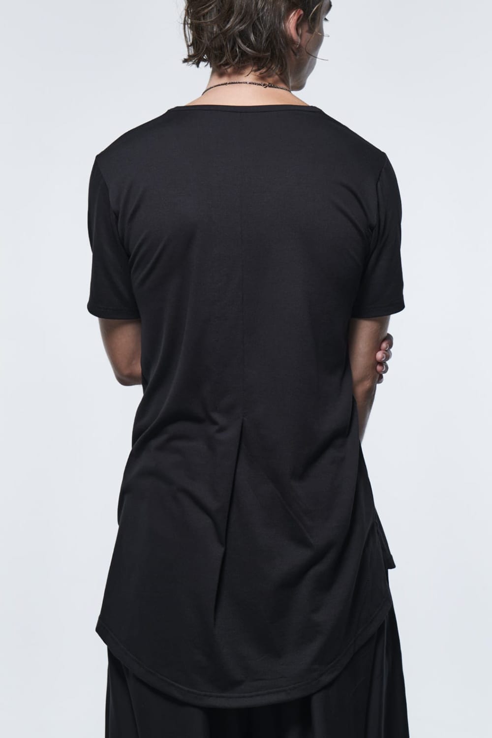 Frill V-Neck T-Shirt Black