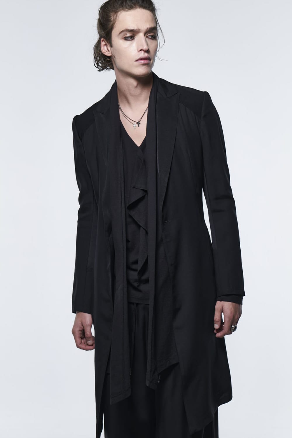 Frill V-Neck T-Shirt Black