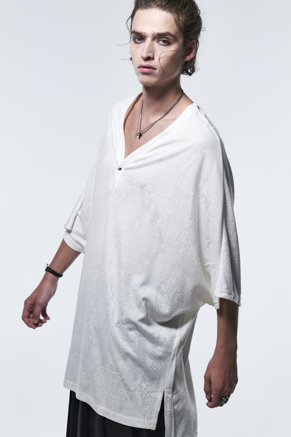 ドルマン ヘンリーTシャツ ホワイト