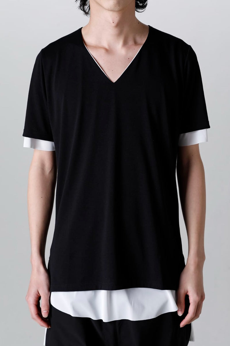 V-neck layered T-shirts Black & White