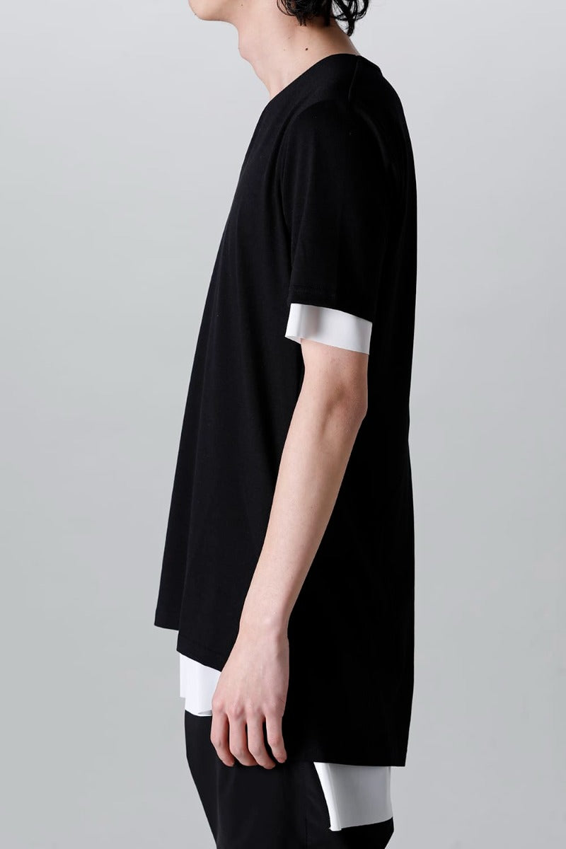 V-neck layered T-shirts Black & White