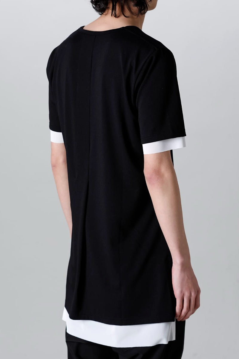 V-neck layered T-shirts Black & White