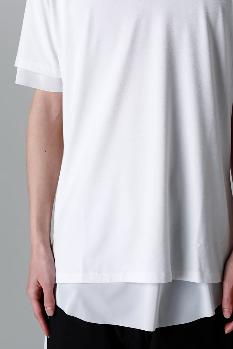 V-neck layered T-shirts White & White