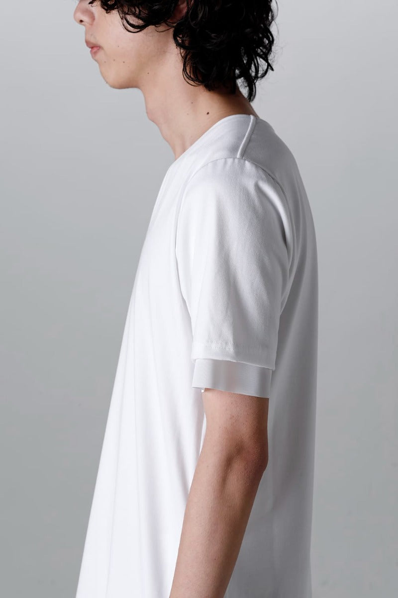 V-neck layered T-shirts White & White