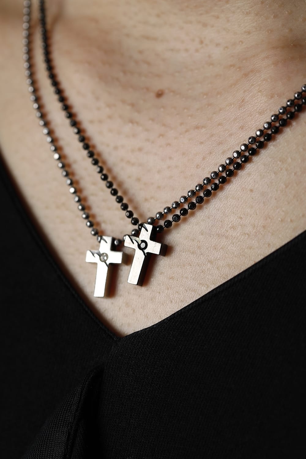 Cross Choker Black