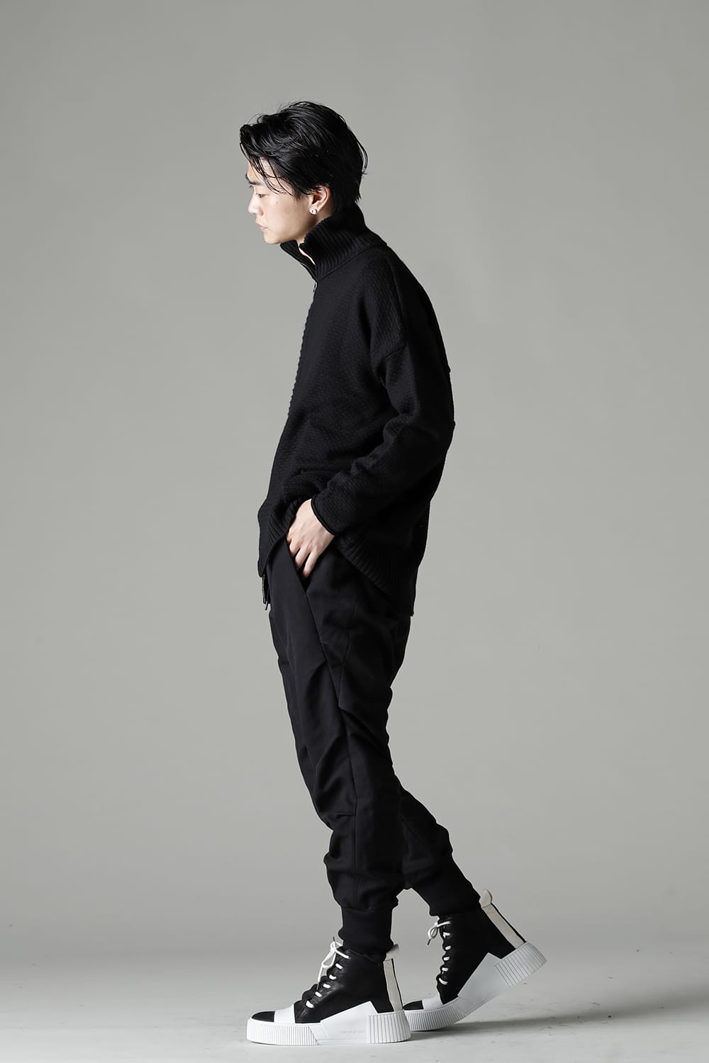 High neck knit merino wool Black