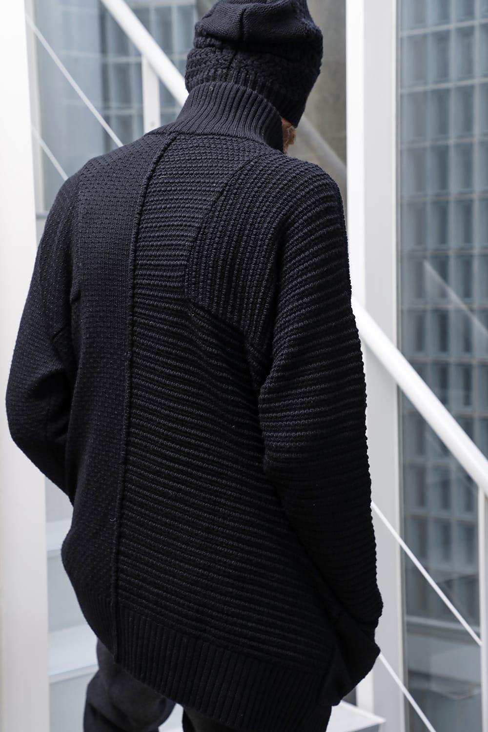 High neck knit merino wool Black