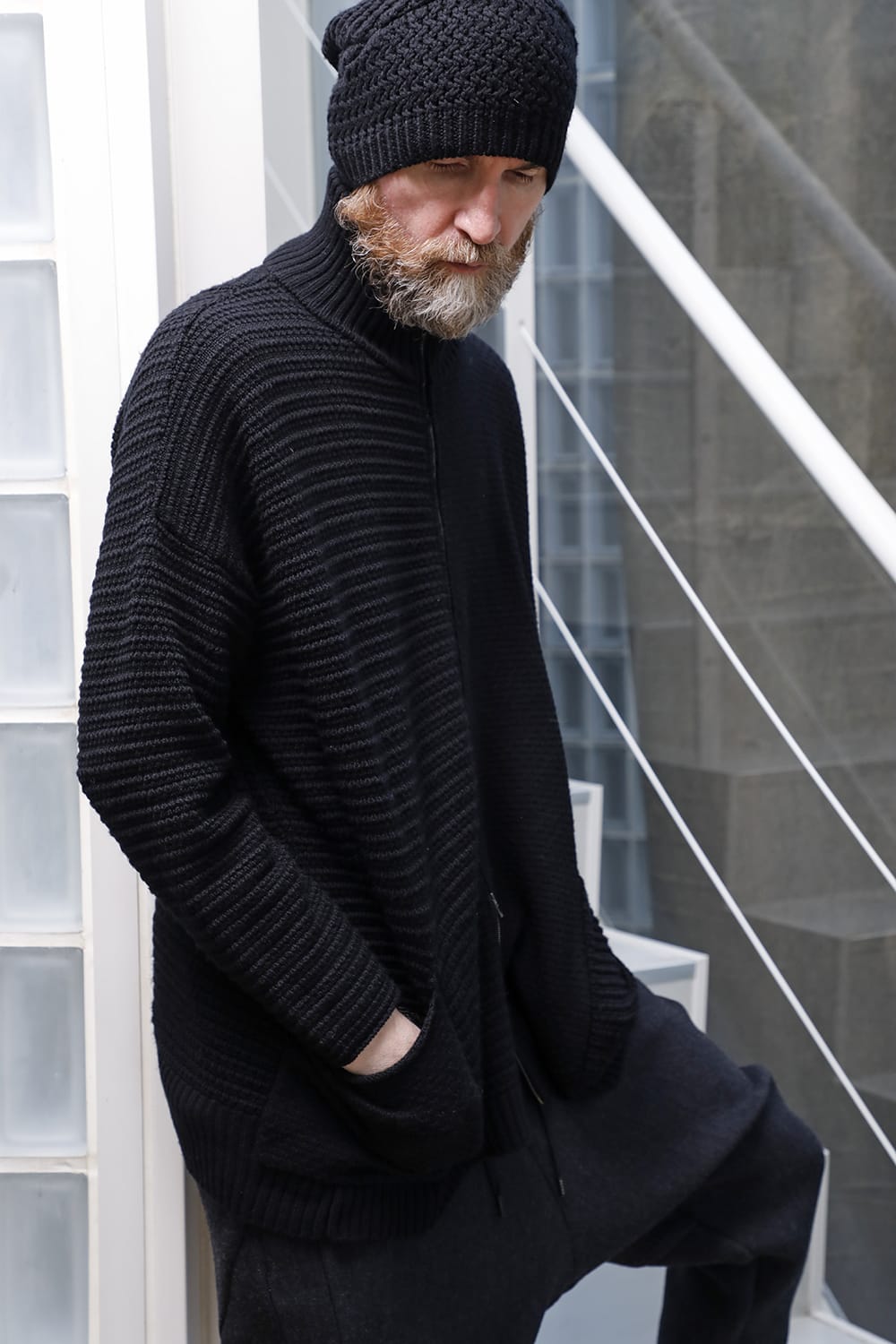 High neck knit merino wool Black