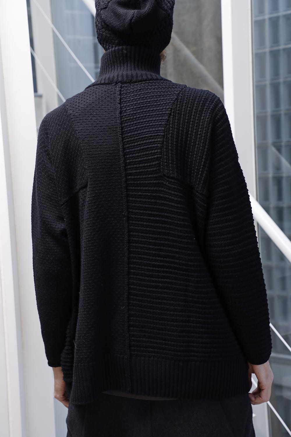 High neck knit merino wool Black