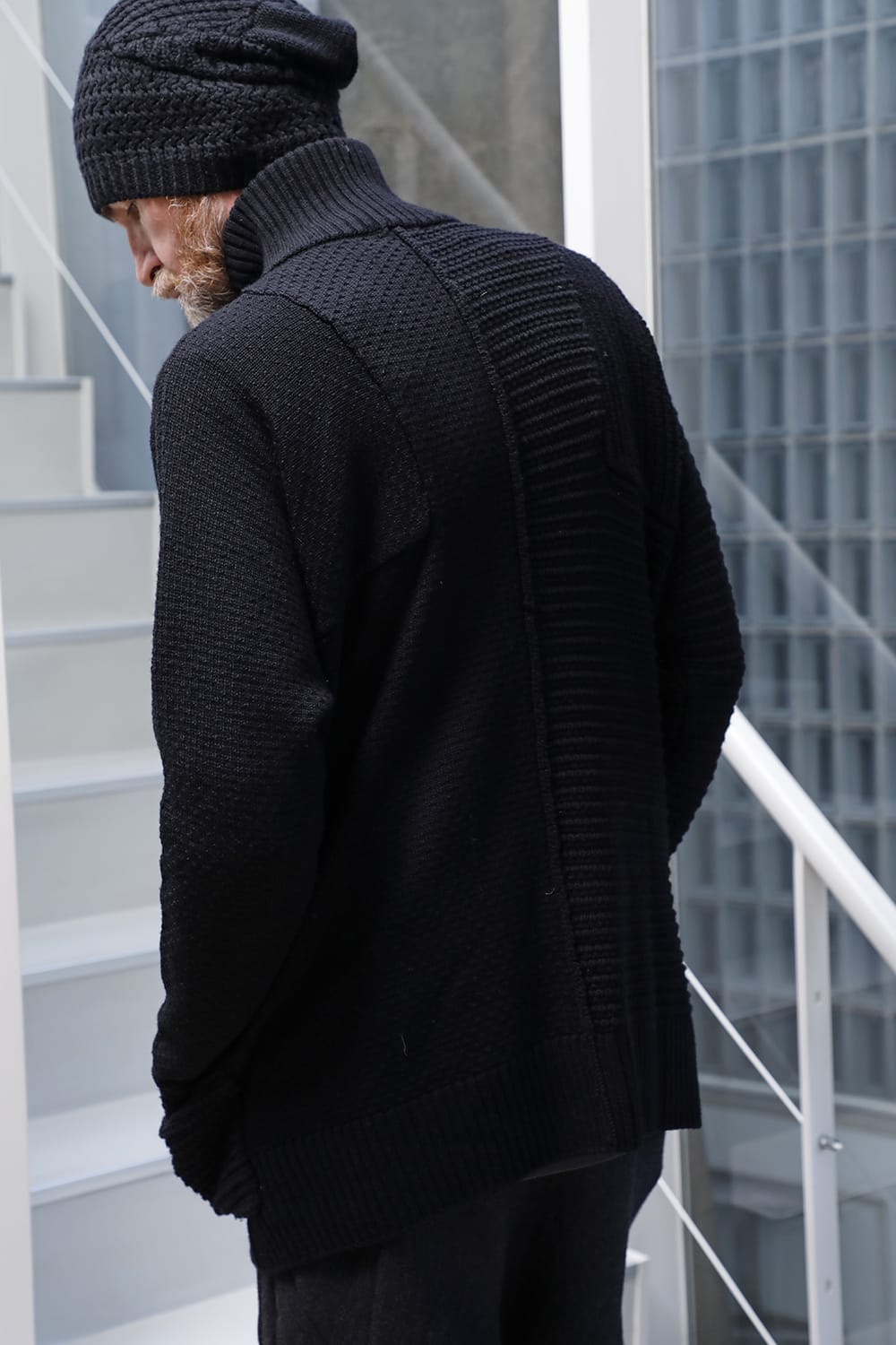 High neck knit merino wool Black