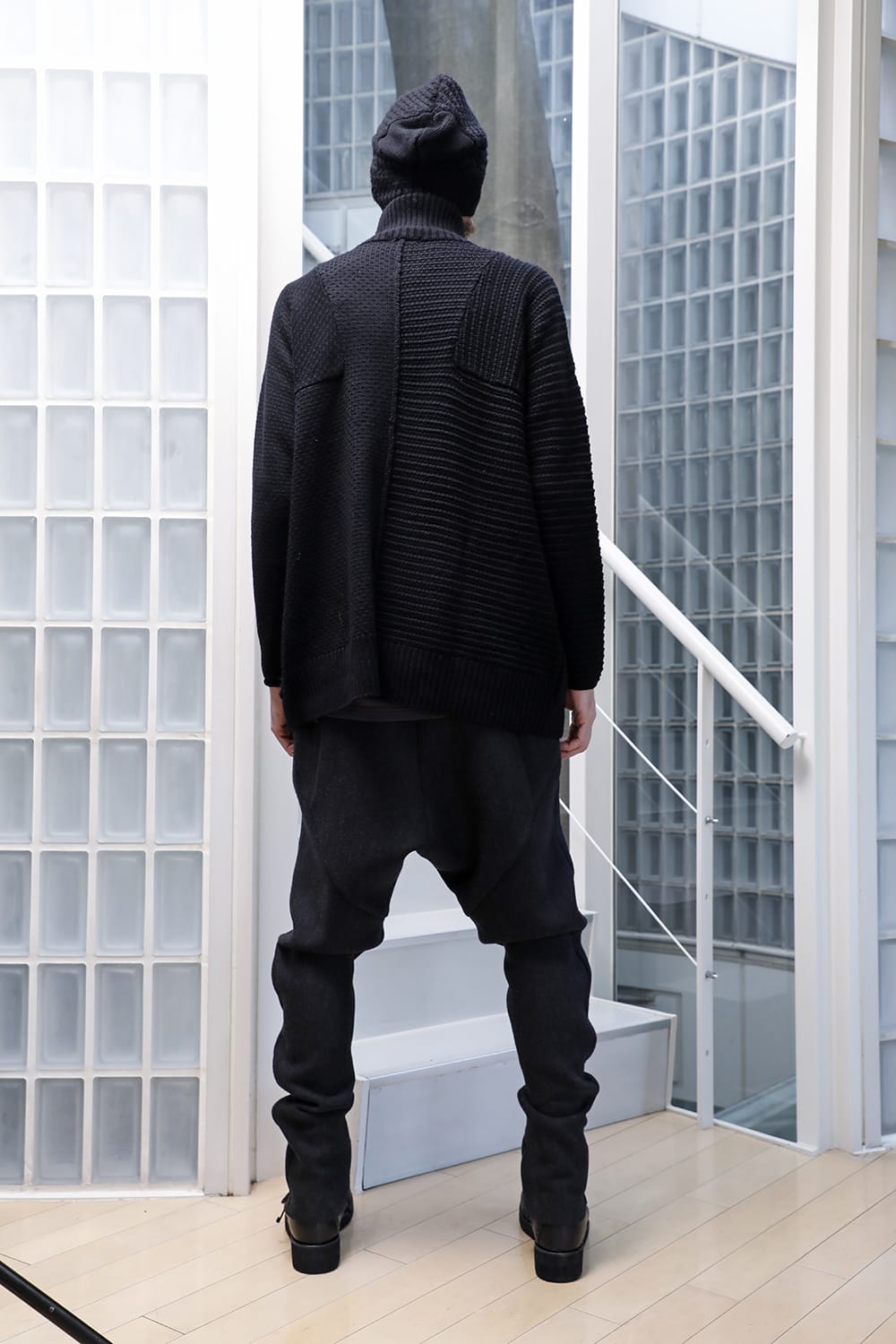 High neck knit merino wool Black