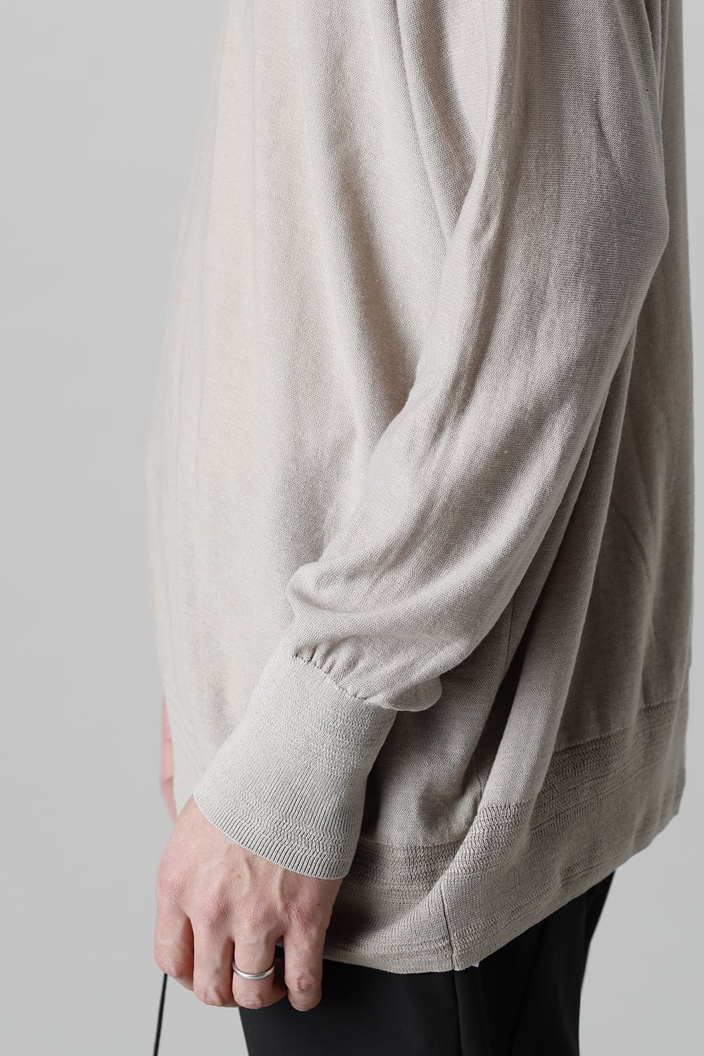 ルーズフィット ニットロングスリーブ シルク/コットン  ベージュグレー