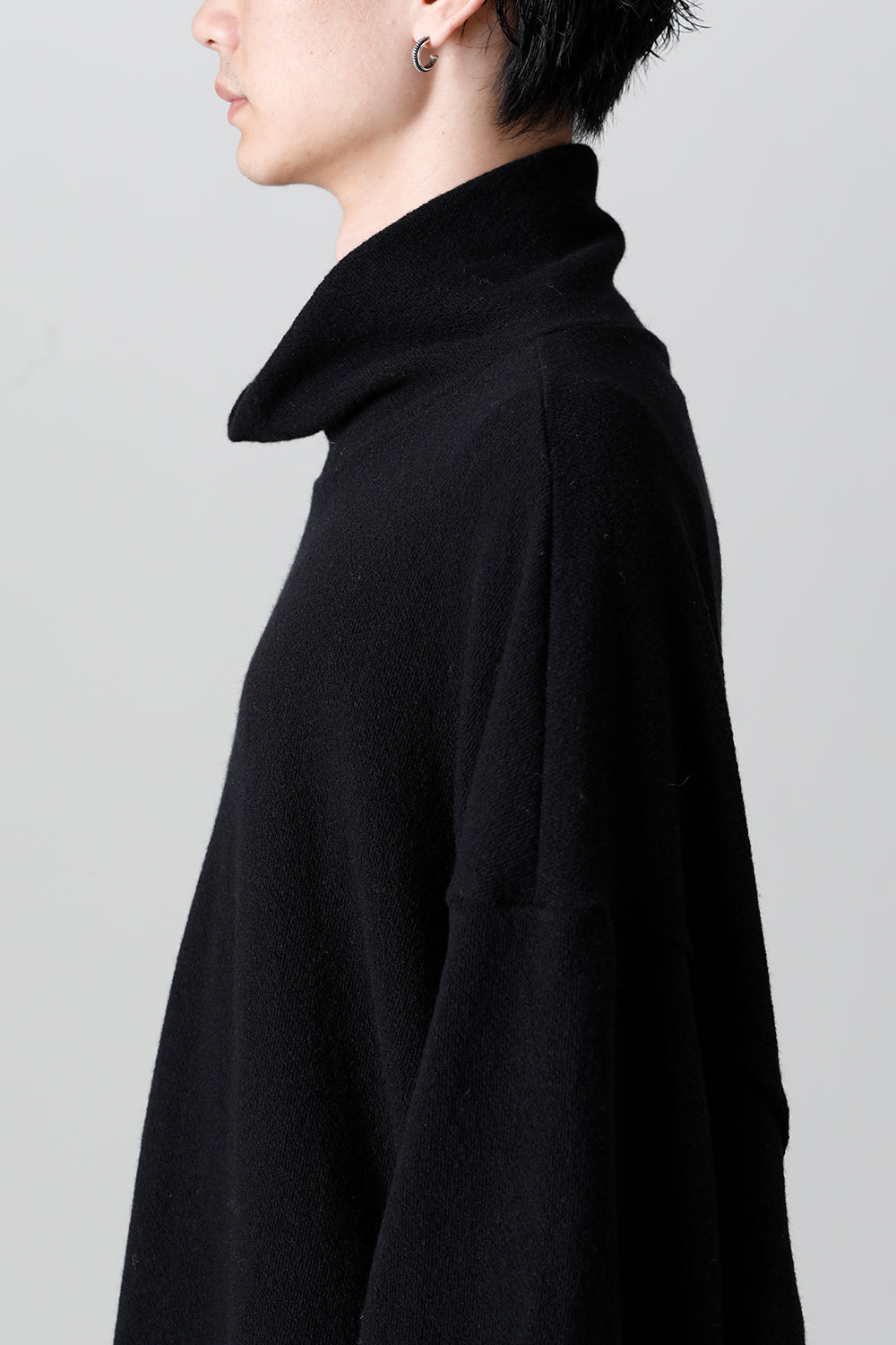 kosumosu pullover Black