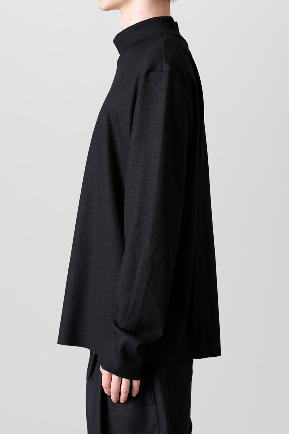 sangoju pullover Black