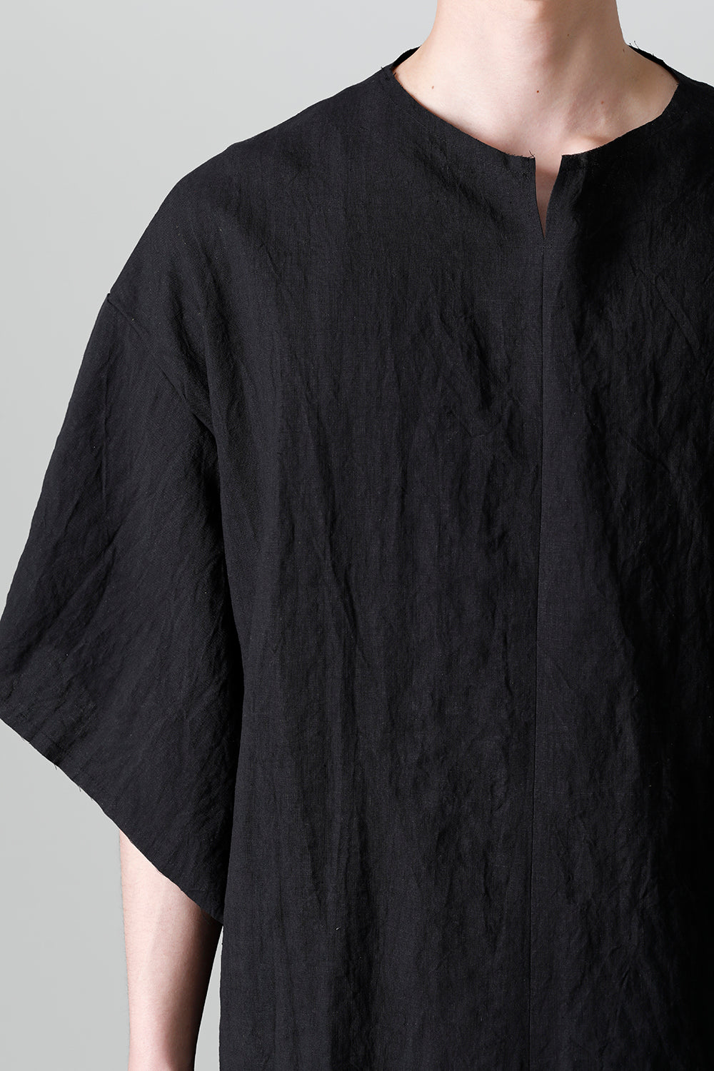 Hakobera Pullover Black