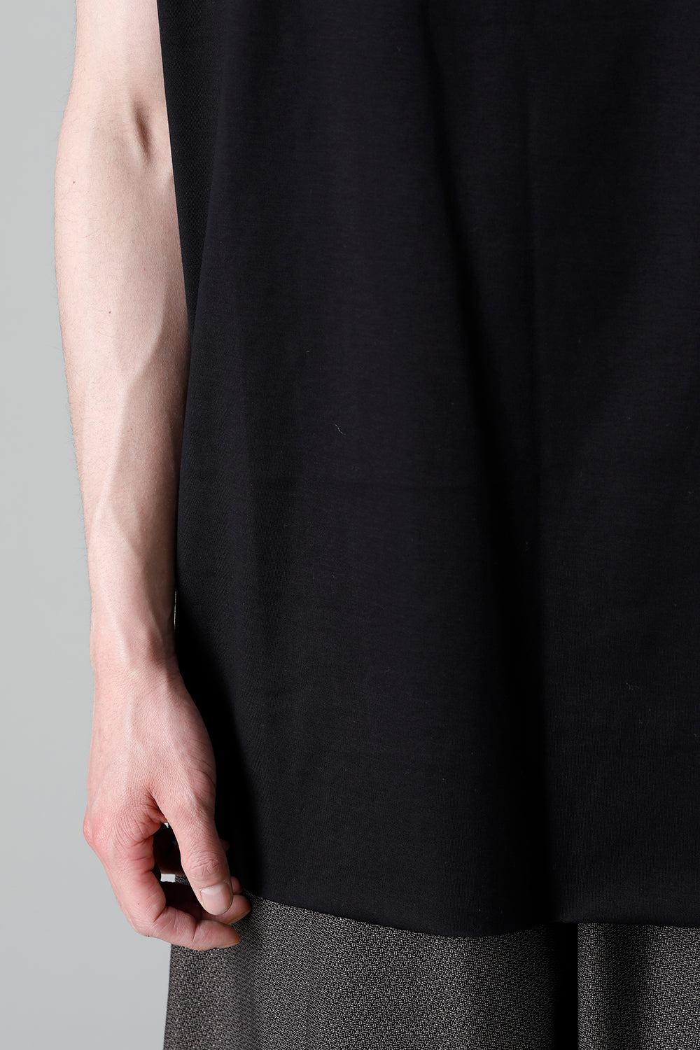 Iwahaze Pullover Black