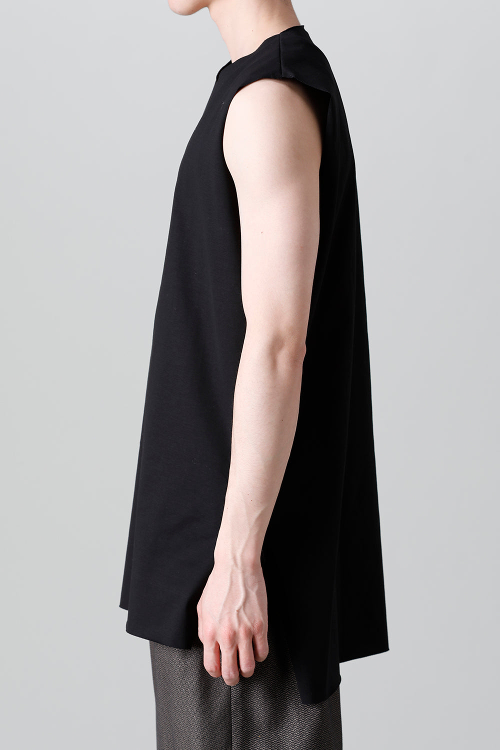 Iwahaze Pullover Black