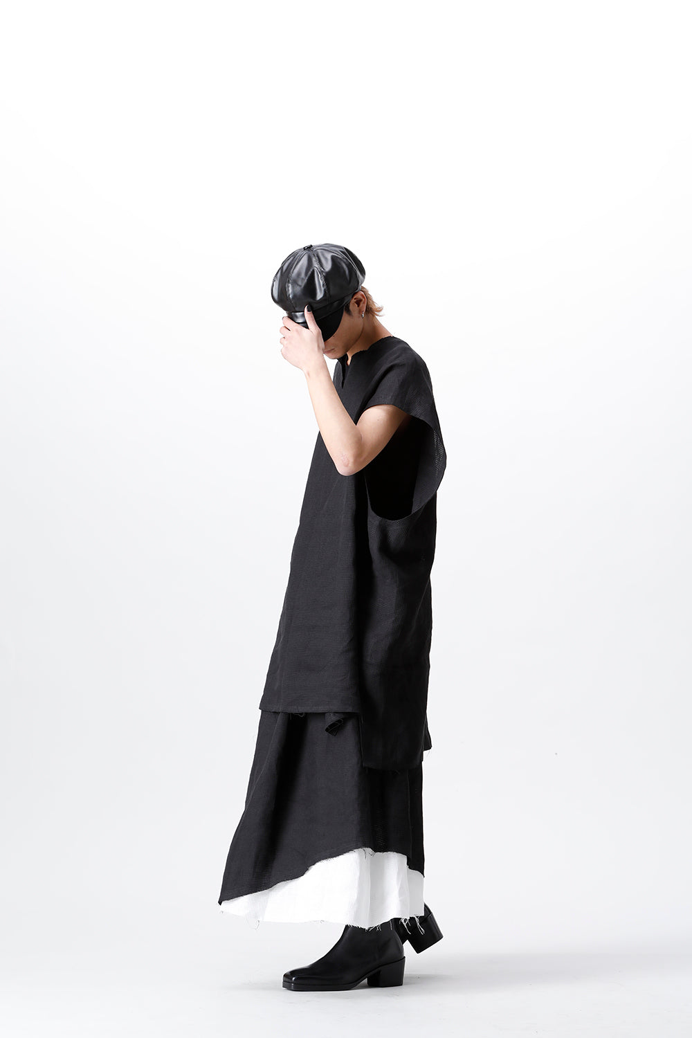 Chigaya Pullover Black