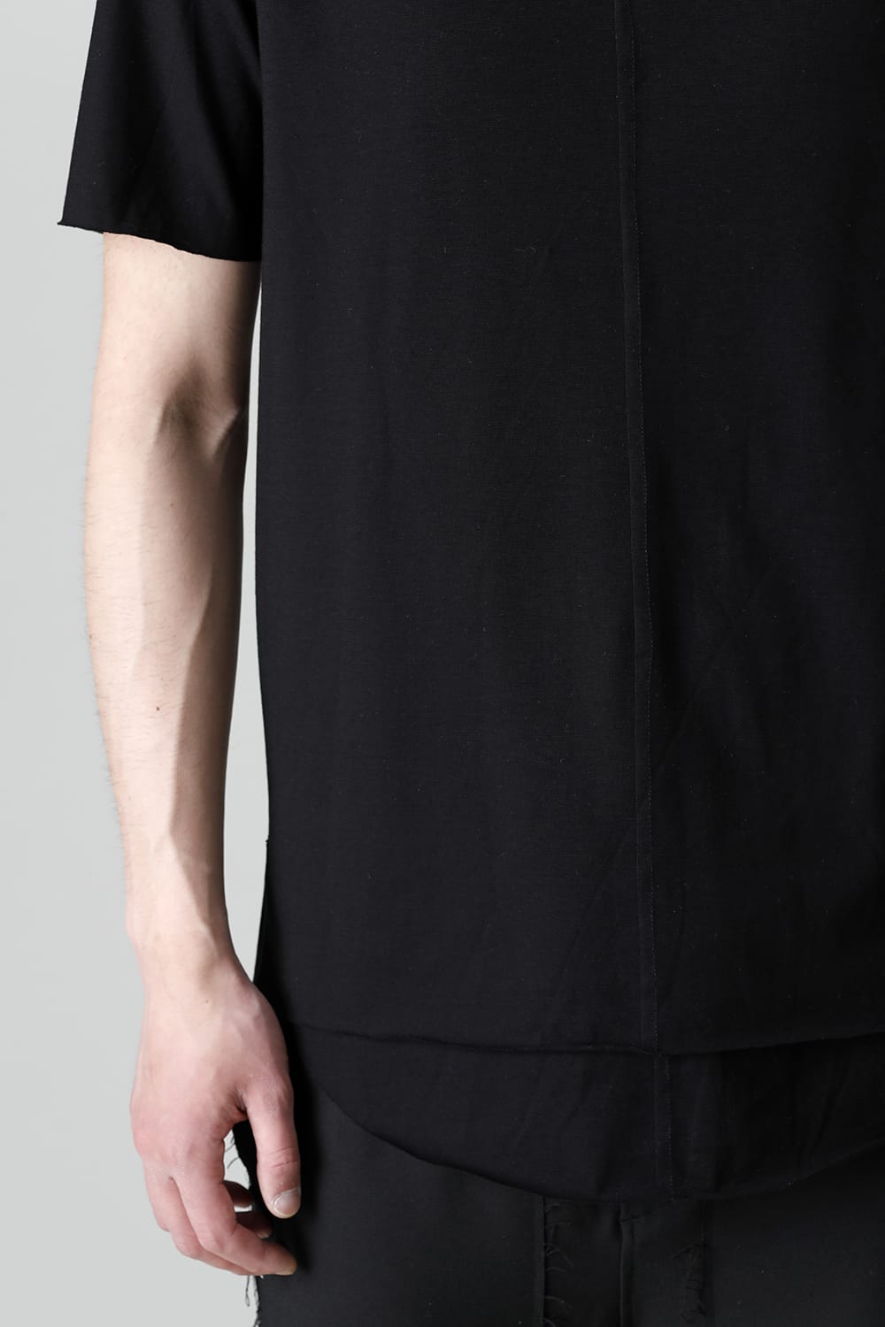 Layered Cutsew 1st(V-Neck) Black
