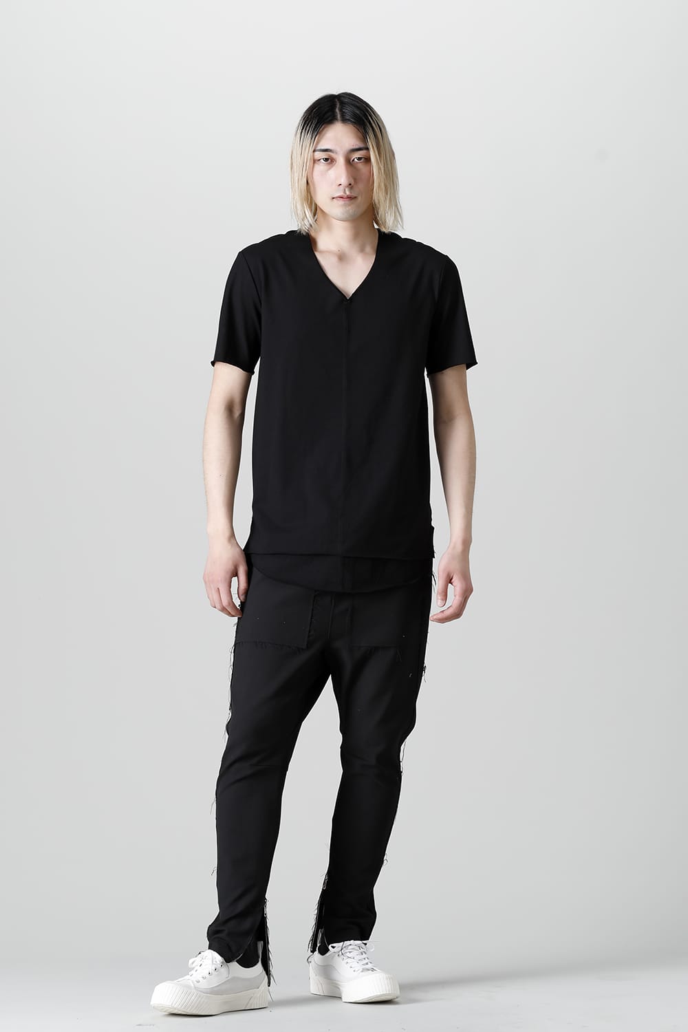 Layered Cutsew 1st(V-Neck) Black