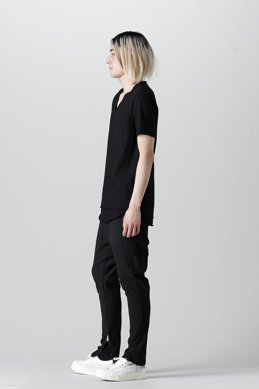 Layered Cutsew 1st(V-Neck) Black