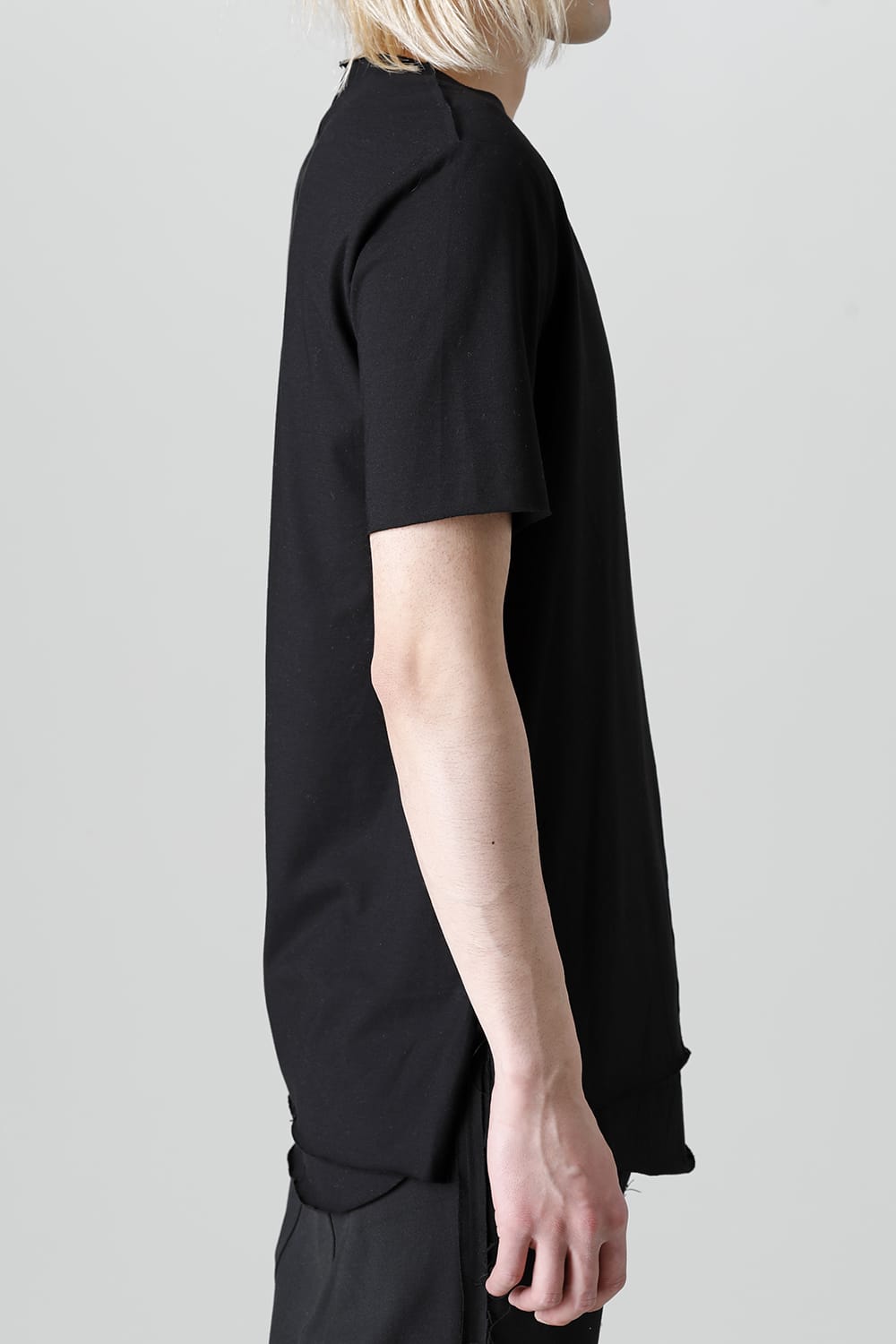 Layered Cutsew 1st(V-Neck) Black