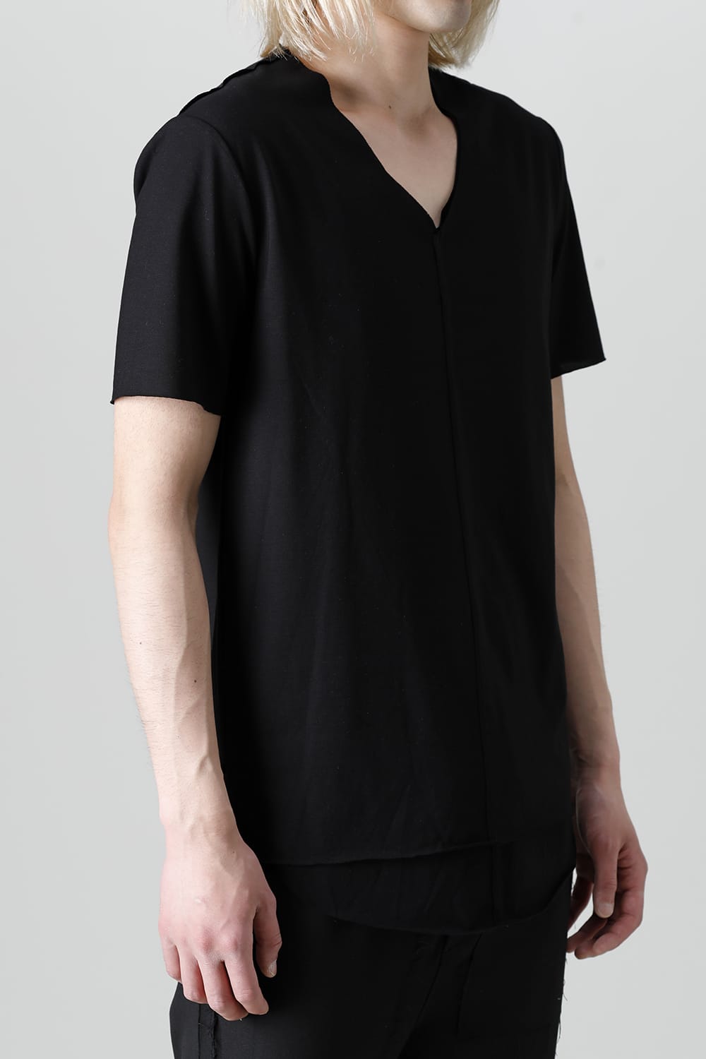 Layered Cutsew 1st(V-Neck) Black
