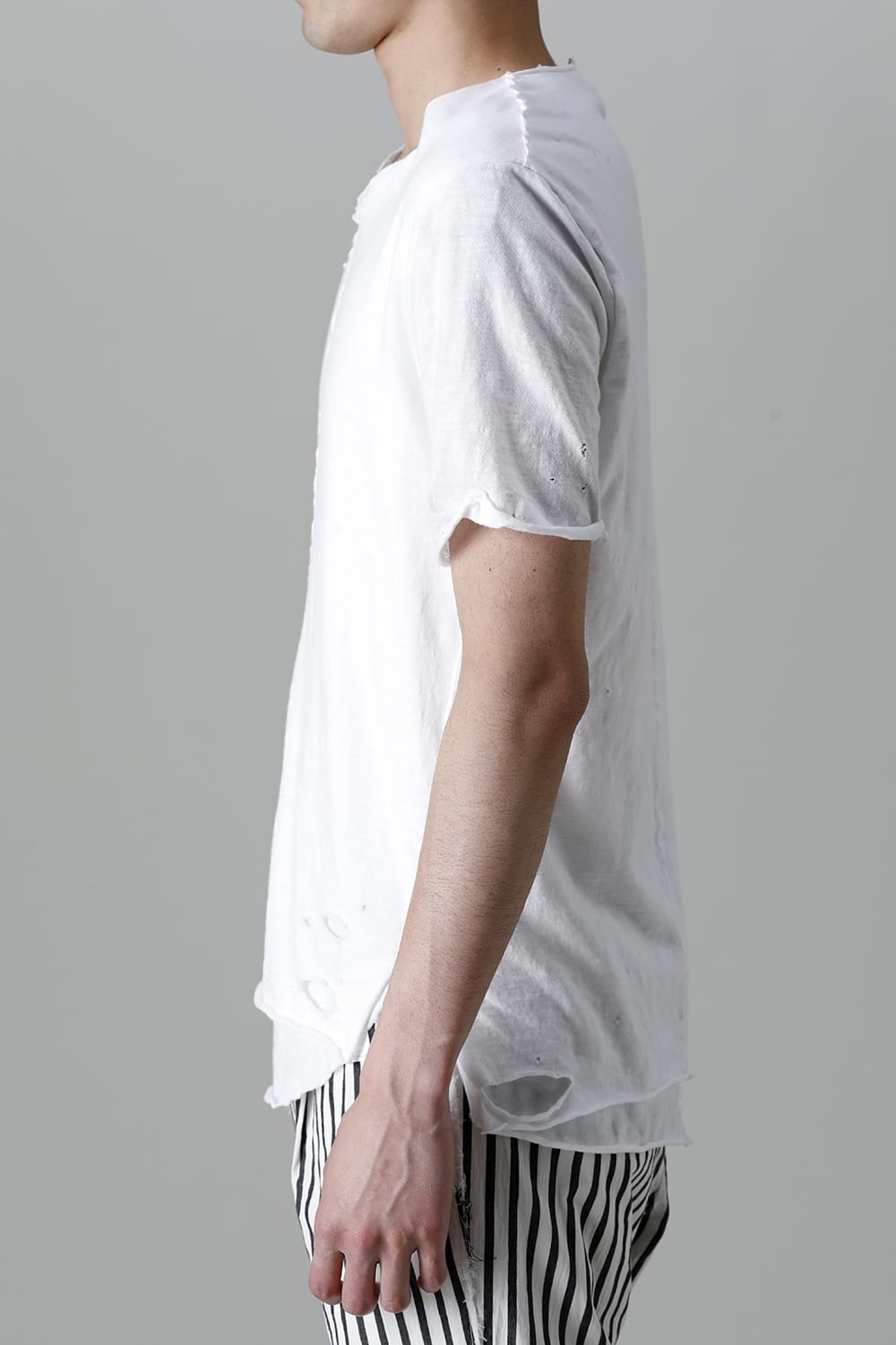 Layered Cutsew 5th C-Neck Broken White